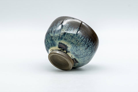Japanese Teacup - Tenmoku Nagashi Glazed Guinomi - 50ml - tipped view showing the foot