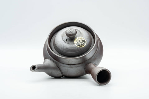 Tezumi — Japanese Kyusu - Classic Banko-yaki Teapot - 220ml — top-down view of the lid