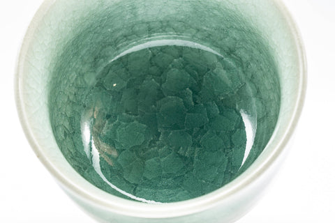 Japanese Teacup - Snowflake Celadon Glazed Yunomi - 140ml - top-down view of the interior showing the snowflake crackle