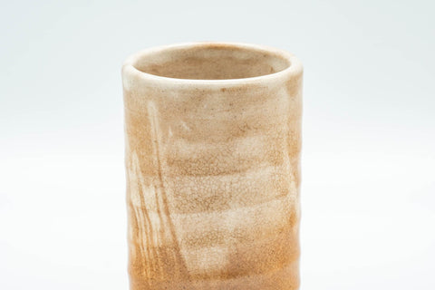 Japanese Teacup - Tsutsu-gata Yunomi - front view of the cylindrical cup
