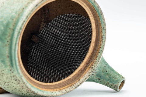 Tezumi — Japanese Kyusu - Speckled Green Glazed Serpent Lid Teapot - 350ml — interior view showing the filter