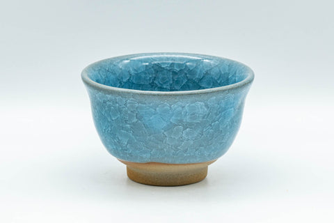 Japanese Teacup - 橘吉 Blue Snowflake Celadon Glazed Yunomi - 140ml - front view of the blue snowflake celadon teacup