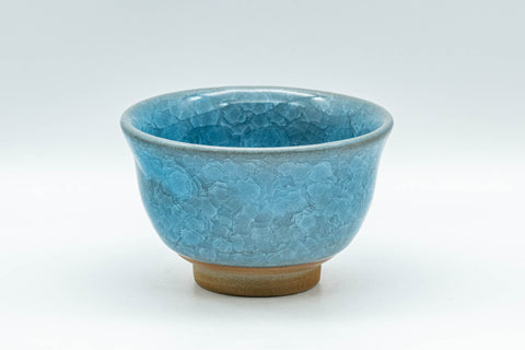 Japanese Teacup - 橘吉 Blue Snowflake Celadon Glazed Yunomi - 140ml - side view of the teacup