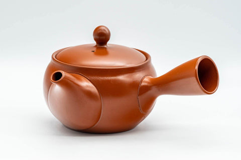 Tezumi — Japanese Kyusu - Classic Tokoname-yaki Teapot - 325ml — three-quarter view from the opposite side
