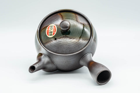 Tezumi — Japanese Kyusu - Green Ash Glazed Banko-yaki (萬古焼) Teapot - 275ml — top-down view of the lid