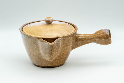 Tezumi — Japanese Kyusu - Houhin-style Hagi-yaki Do-ake Teapot - 320ml — side view showing the spout