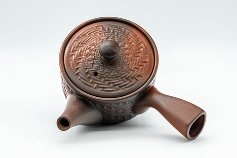 Tezumi — Japanese Kyusu - Basket-patterned Tokoname-yaki Teapot - 275ml — top-down view of the lid