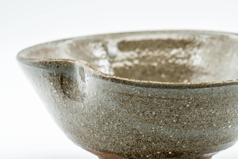 Tezumi — Japanese Matcha Bowl - Drip-Glazed Amikasa-gata Chawan - 250ml — closeup of the glaze