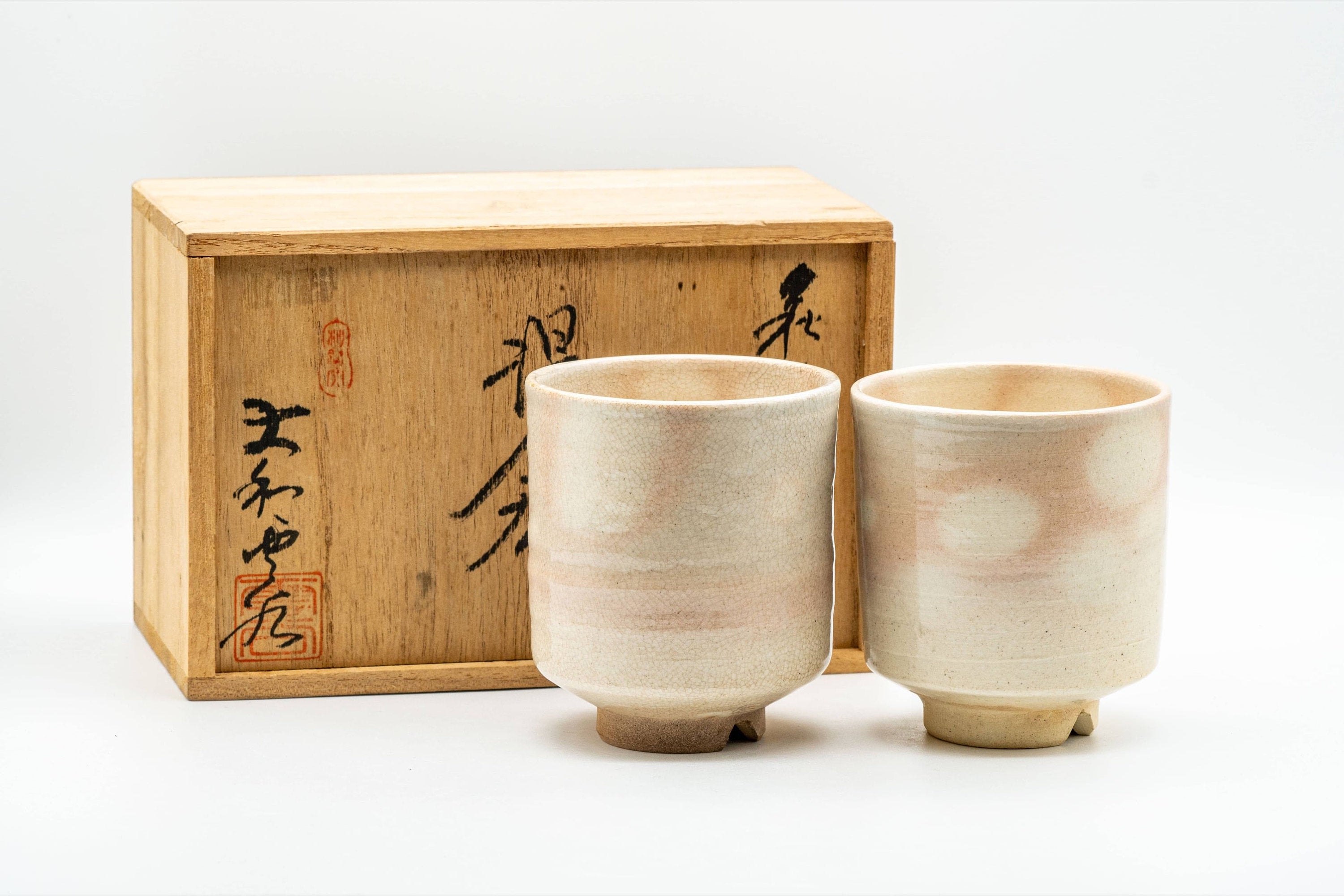 Japanese Teacups - Pair of Gohonte Hagi-yaki Meoto Yunomi with Wooden Box - 180ml