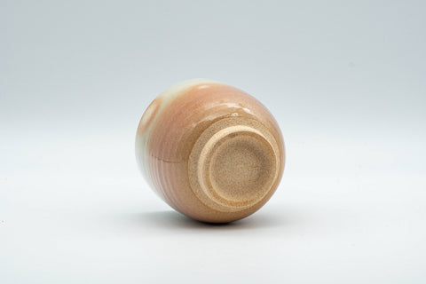 Japanese Teacup - Tsubaki Kiln Gohonte Hagi-yaki Senchawan - 110ml - underside view showing the foot