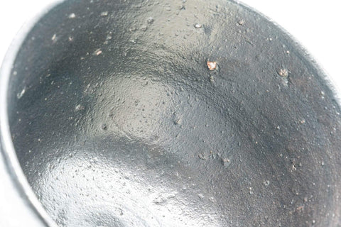 Japanese Matcha Bowl - Beige and Black Ido-gata Stoneware Chawan - 400ml - Tezumi