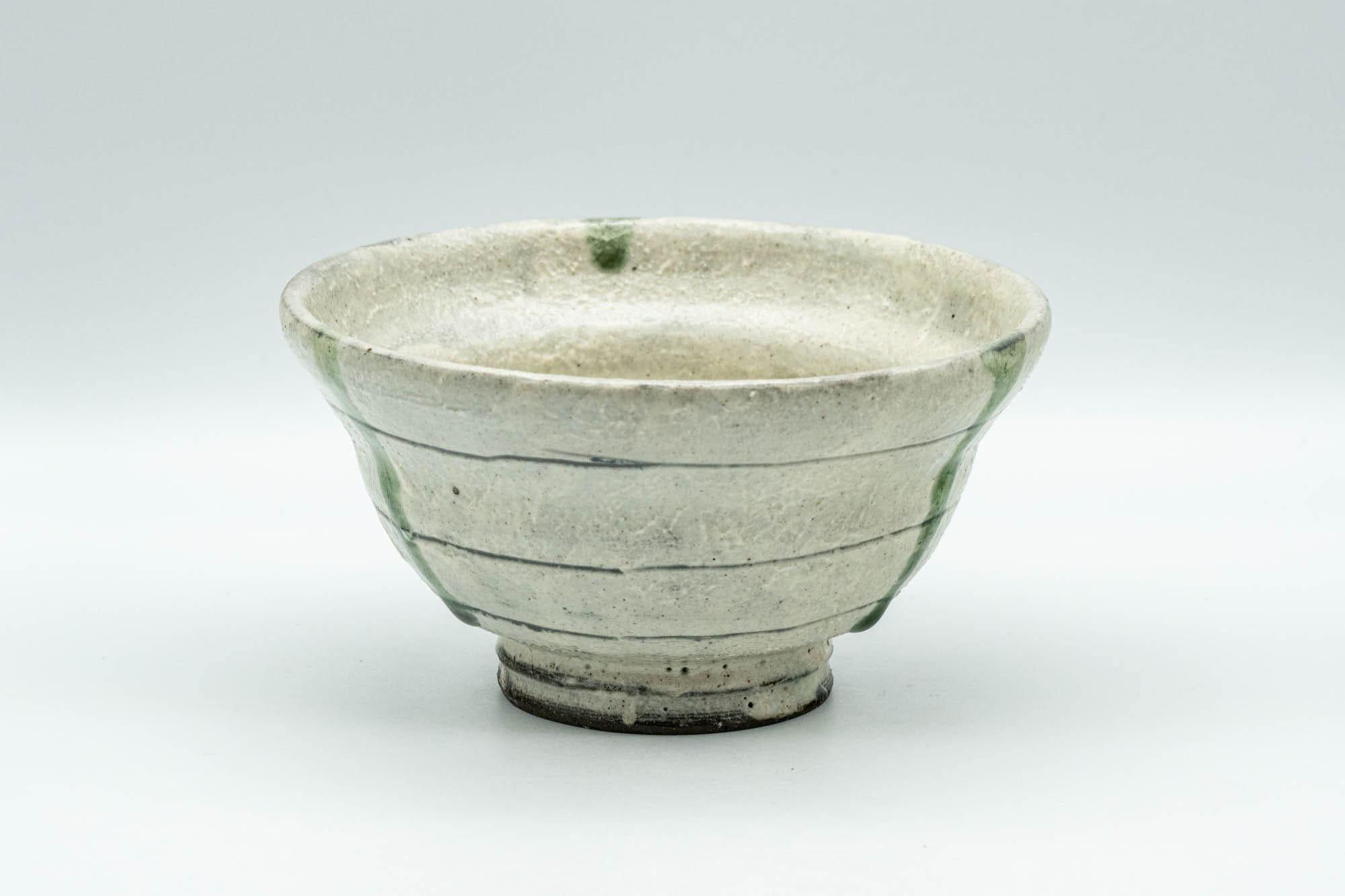Japanese Matcha Bowl - White Textured Ido-gata Chawan - 200ml - Tezumi