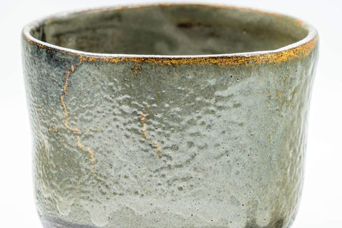 Tezumi — Japanese Matcha Bowl - Green Drip-Glazed Wabi-Sabi Winter Chawan - 300ml — inverted showing the foot ring