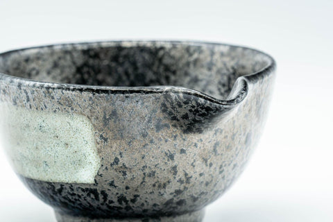 Tezumi — Japanese Katakuchi - Brushed Hakeme Water Cooler - 100ml — closeup of the glaze