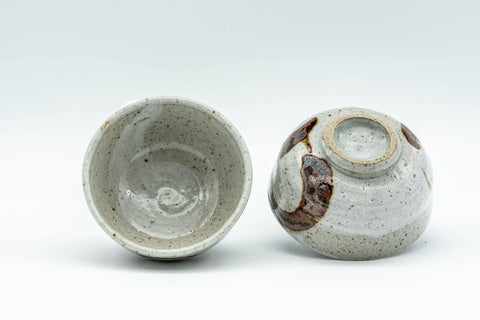 Japanese Teacups - Pair of Geometric Swirl Guinomi - 25ml - Tezumi