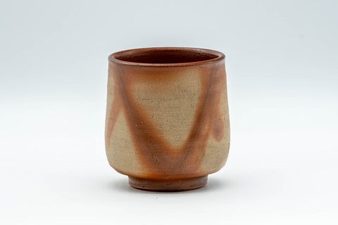 Japanese Teacup - Hidasuki Bizen-yaki Yunomi - 170ml - front view of the orange and brown Bizen-yaki teacup with scarlet hidasuki straw markings