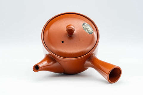 Tezumi — Japanese Kyusu - Classic Red Shudei Tokoname-yaki Teapot - 350ml — top-down view of the lid