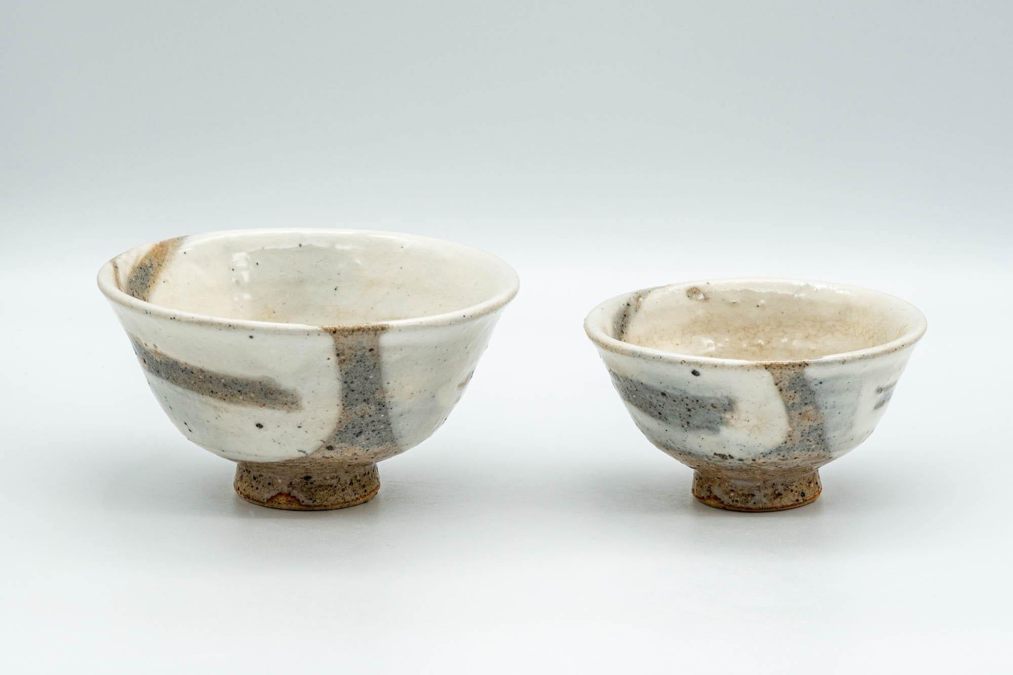 Japanese Teacups - Pair of Fish Decorated Hakeme Yunomi - Tezumi