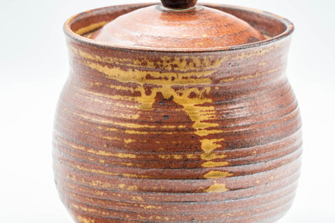 Tezumi — Japanese Houhin - Burgundy Nasu-gata Do-ake Houhin - 400ml — closeup of the base