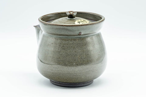 Japanese Tea Set - Otani-yaki Do-ake Houhin Teapot and Yunomi Teacup - 250ml - front view of the houhin teapot