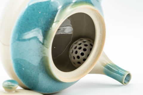 Japanese Tea Set - 上野焼 Agano-yaki Debeso Kyusu Teapot with 4 Yunomi Teacups - closeup of the open teapot interior showing the ceramic debeso filter