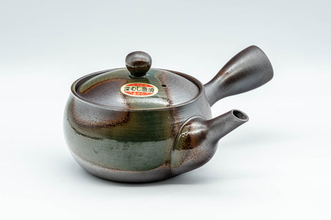 Tezumi — Japanese Kyusu - Green Ash Glazed Banko-yaki (萬古焼) Teapot - 275ml — three-quarter view