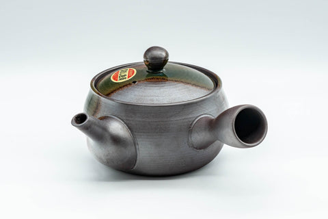 Tezumi — Japanese Kyusu - Green Ash Glazed Banko-yaki (萬古焼) Teapot - 275ml — three-quarter view from the opposite side