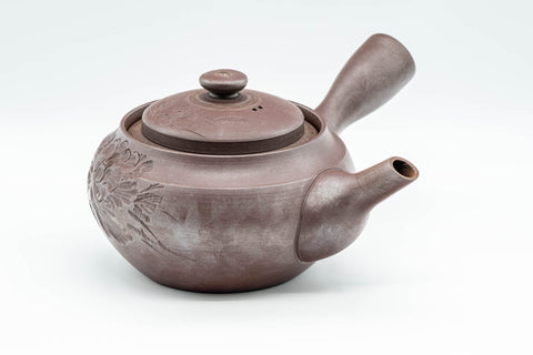 Tezumi — Japanese Kyusu - Large Banko-yaki 萬古焼 Teapot with Floral Motif - 500ml — three-quarter view