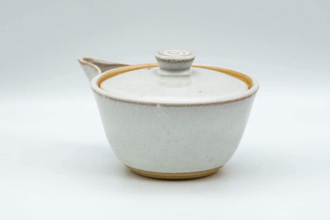 Tezumi — Japanese Tea Set - 赤膚山 Akiyama Kiln - Houhin Teapot and Katakuchi Water Cooler — interior of the teapot showing the filter