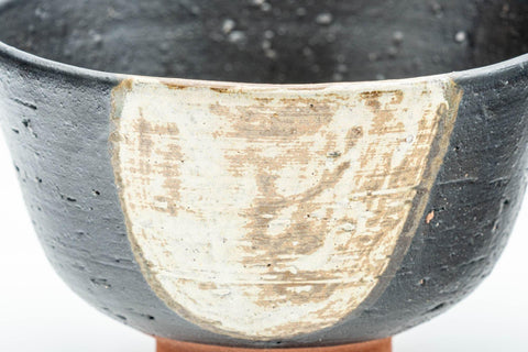 Japanese Matcha Bowl - Beige and Black Ido-gata Stoneware Chawan - 400ml - Tezumi