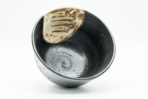 Japanese Matcha Bowl - Beige and Black Ido-gata Stoneware Chawan - 400ml - Tezumi