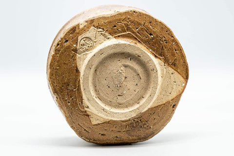 Tezumi — Japanese Matcha Bowl - Brown Hantsutsu-gata Chawan - 500ml — top-down view of the interior