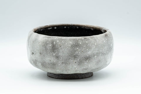 Japanese Matcha Bowl - Snowy Wabi-Sabi Hantsutsu-gata Chawan - 300ml - front view showing the dark tea-dust glazed interior