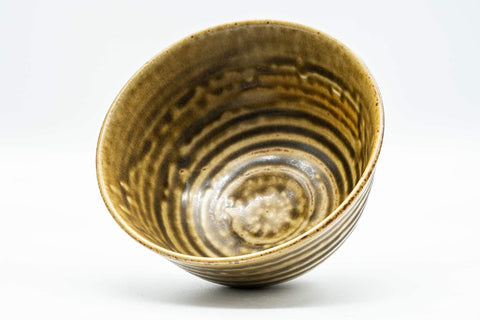 Tezumi — Japanese Matcha Bowl - Drip-Glazed Kiyomizu-yaki Chawan - 500ml — three-quarter view
