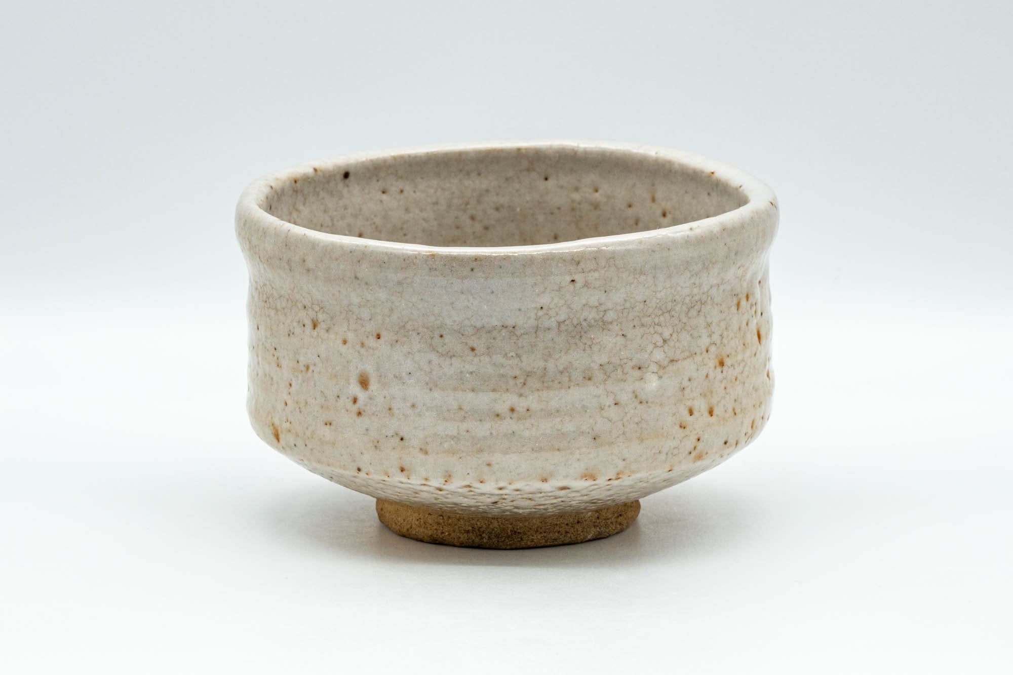 Japanese Matcha Bowl - Beige Shino Glazed Dojimari-gata Chawan - 450ml