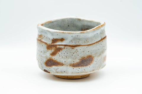 Japanese Matcha Bowl - Tall Yuzuhada Shino Glazed Hantsutsu-gata Chawan - 600ml