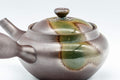 Tezumi — Japanese Kyusu - 萬古焼 Obi-ami Banko-yaki Teapot with Green Ash Glaze - 350ml — closeup of the base