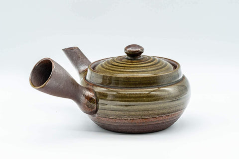 Tezumi — Japanese Kyusu - 萬古焼 Green Ash Glazed Banko-yaki Teapot - 250ml — side view showing the spout