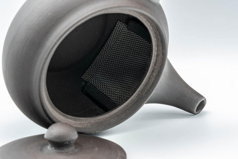 Tezumi — Japanese Kyusu - Dark Grey Side-Handle Teapot - 300ml — interior view showing the filter