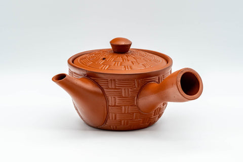 Tezumi — Japanese Kyusu - Basket-patterned Tokoname-yaki Teapot - 200ml — side view with the lid and side handle