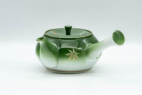 Tezumi — Japanese Kyusu - Green Momiji Porcelain Debeso Teapot - 300ml — top-down view of the lid