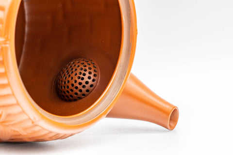 Tezumi — Japanese Kyusu - Large Bamboo Tokoname-yaki Debeso Teapot - 500ml — side profile showing the spout and handle