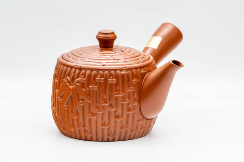 Tezumi — Japanese Kyusu - Large Bamboo Tokoname-yaki Debeso Teapot - 500ml — side view with the lid and side handle