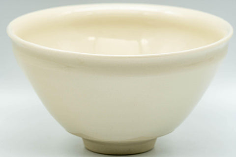 Tezumi — Japanese Matcha Bowl - Teiichi Oketani 定一桶谷 White Shiro Tenmoku Kyo-yaki Chawan - 250ml — tipped to show the interior