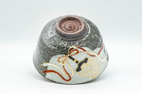 Japanese Matcha Bowl - Handbell Design Kyo-yaki Chawan - 350ml - angled view of the underside showing the foot