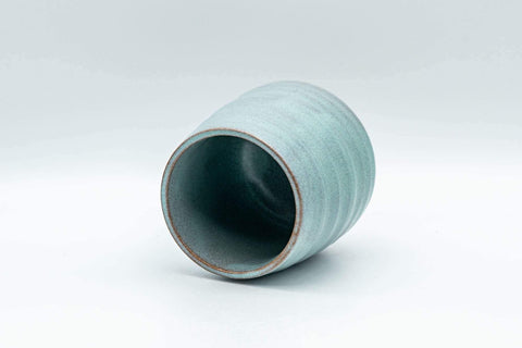 Tezumi — Japanese Teacup - Blue Spiral Yunomi - 110ml — three-quarter view
