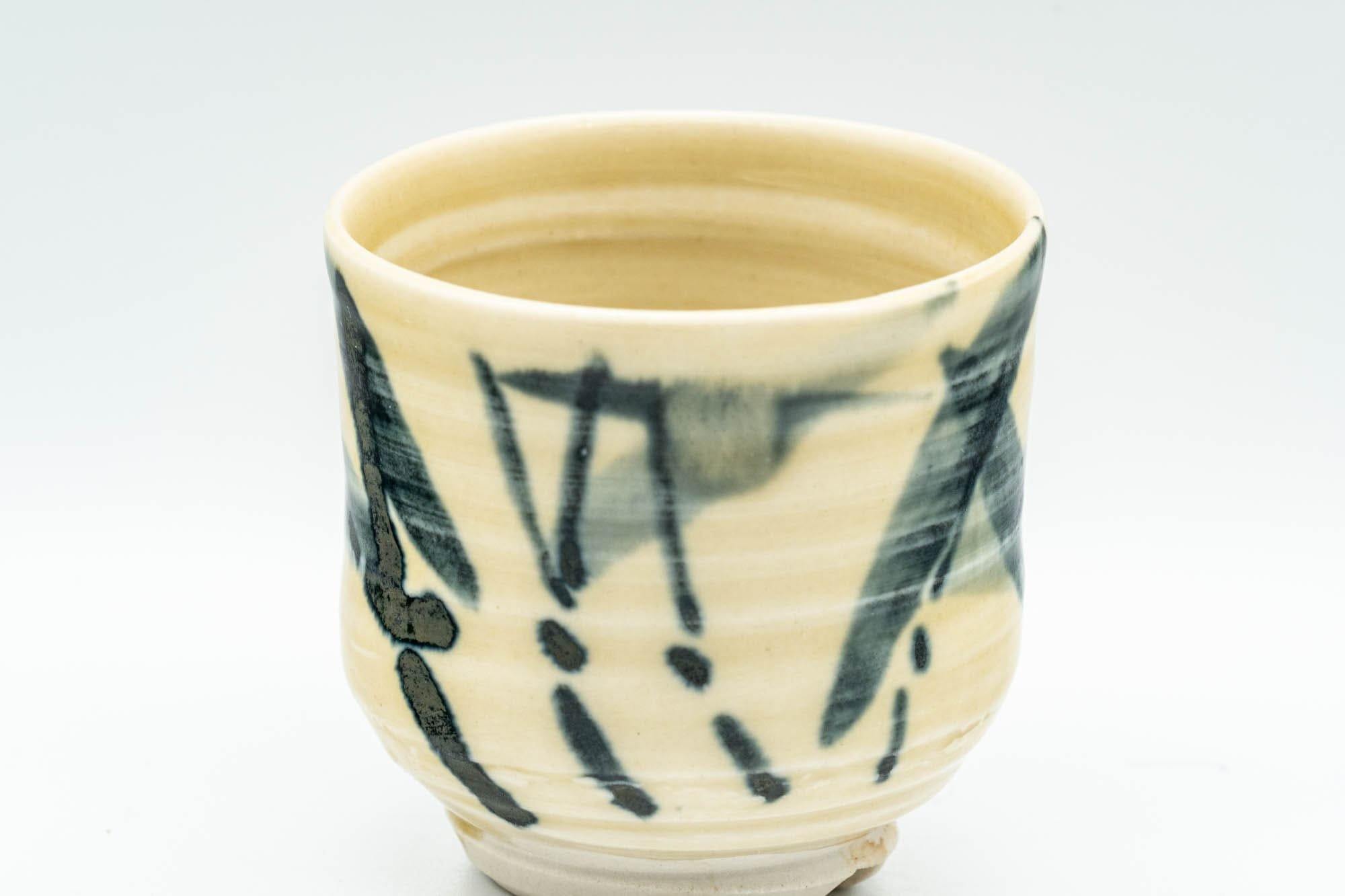 Japanese Teacup - Beige Bamboo Motif Guinomi - 60ml - Tezumi