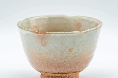 Tezumi — Japanese Teacup - Gohonte Wabi-sabi Hagi-yaki Yunomi - 100ml — inverted showing the foot ring