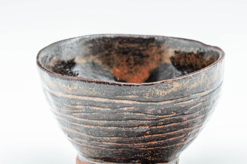Tezumi — Japanese Teacup - Wabi-Sabi Guinomi - 50ml — inverted showing the foot ring