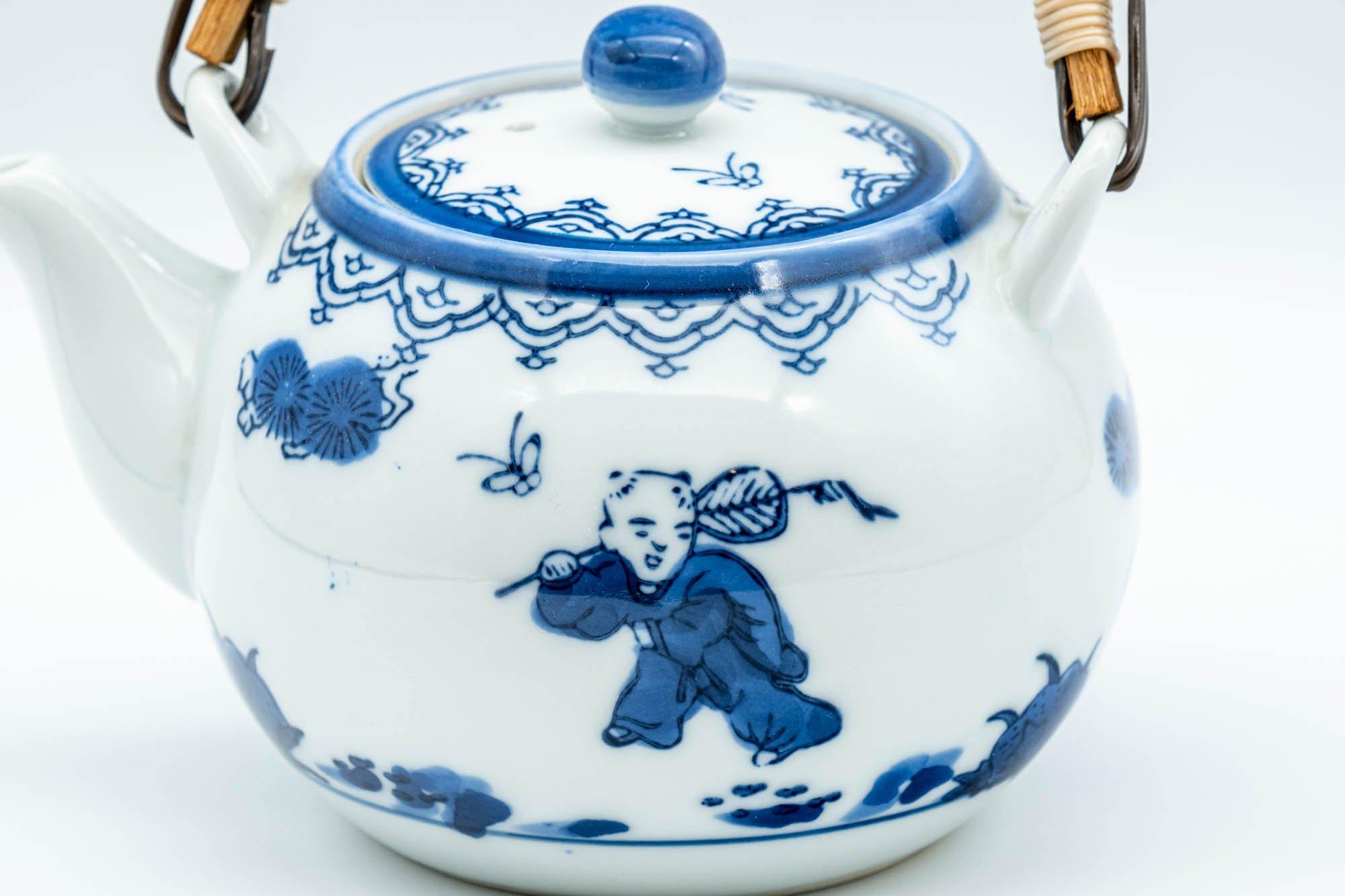 Japanese Dobin - White Porcelain Arita-yaki Debeso Teapot - 250ml - Tezumi